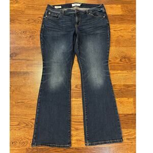 Torrid Women's Slim Boot Cut Medium Wash Jeans Size 16S Comfy Flattering Fit
